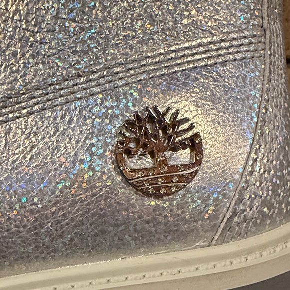 Timberland Iridescent Silver Boots RAREđź©¶ - Picture 3 of 13